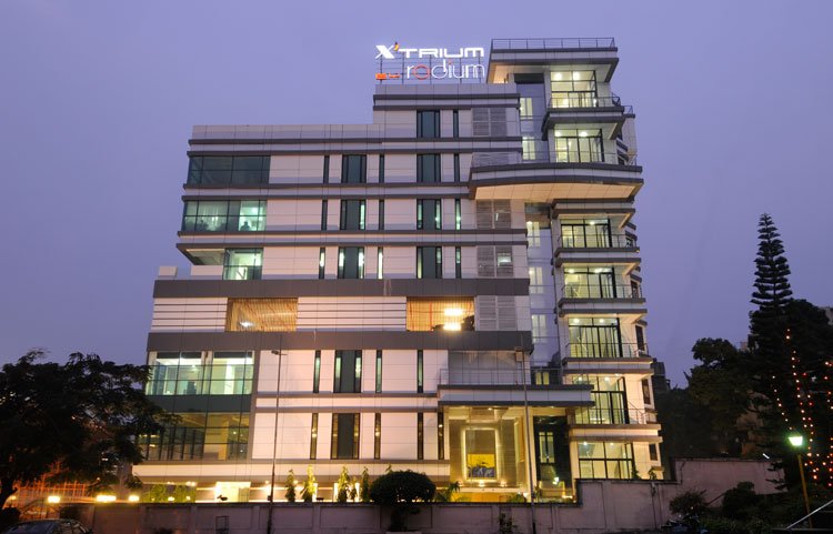 Apartment Building Facade, Andheri